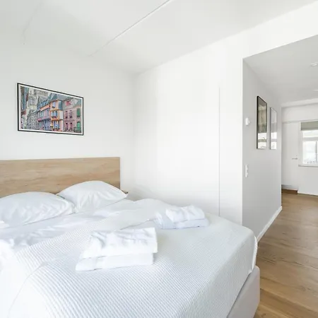 Apartment Beautiful W Balcony Odense